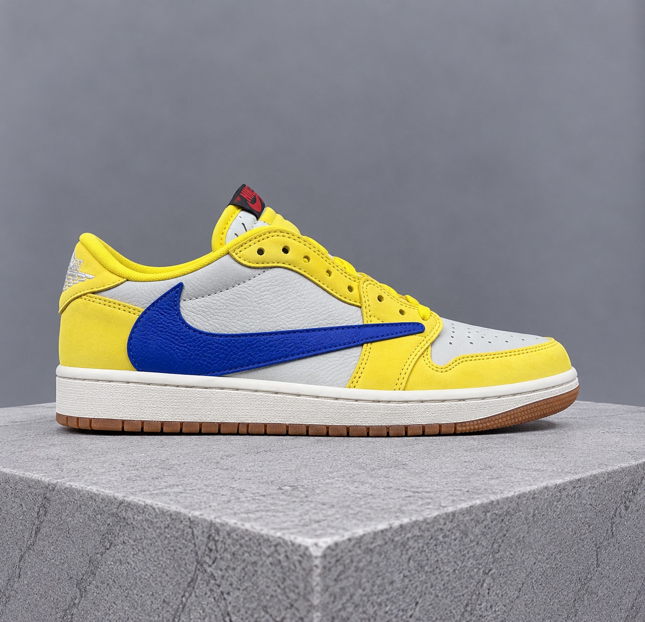 Jordan Air Jordan 1 Low Yellow / Blue / White